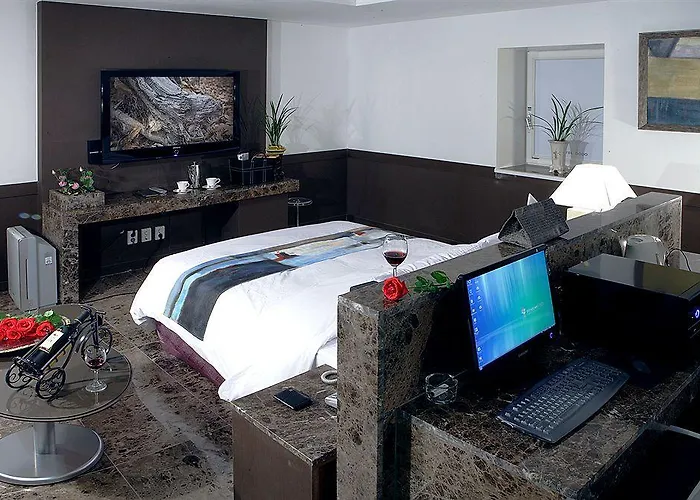 Dodo Tourist Hotel