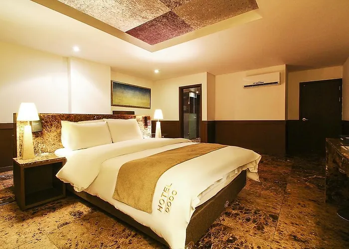 Hotel Dodo Tourist 3*