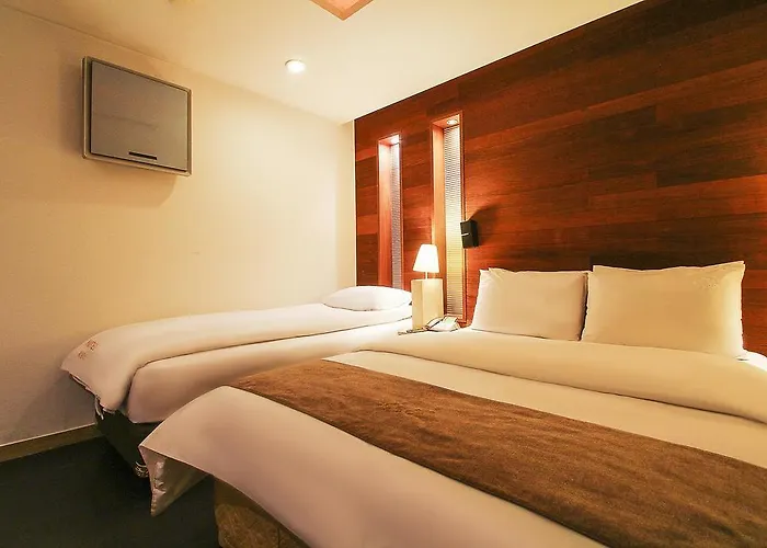 Dodo Tourist Hotel